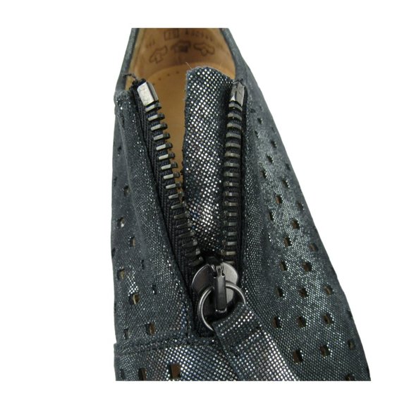 Gabor Hovercraft Dark Gray Shimmer Perforated Flats Zip Up Womens Sz 6 Portugal - Picture 8 of 8